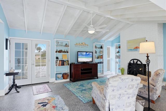 12 GOLFVIEW COURT, Rotonda West, FL 33947