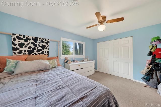 39700 Manor Drive 10, Harrison Charter Township, MI 48045