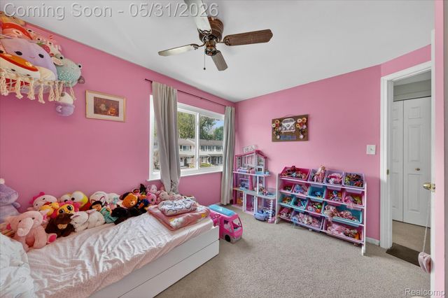 39700 Manor Drive 10, Harrison Charter Township, MI 48045