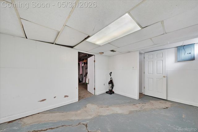 39700 Manor Drive 10, Harrison Charter Township, MI 48045