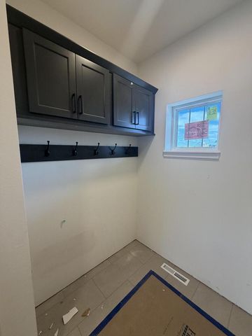 1672 Switchgrass STREET, Oconomowoc, WI 53066