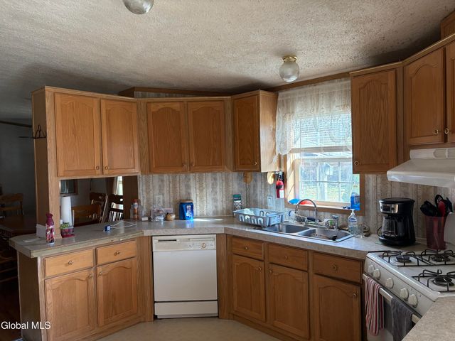 47 Oatman Lane, Granville, NY 12832