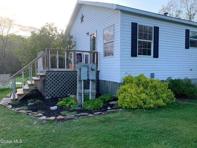 47 Oatman Lane, Granville, NY 12832