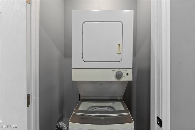 4131 E 74th Street, Cleveland, OH 44105