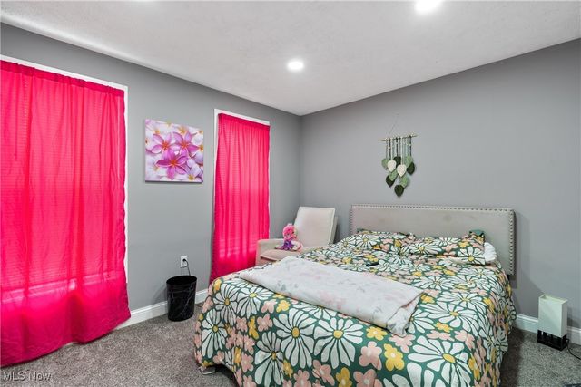 4131 E 74th Street, Cleveland, OH 44105