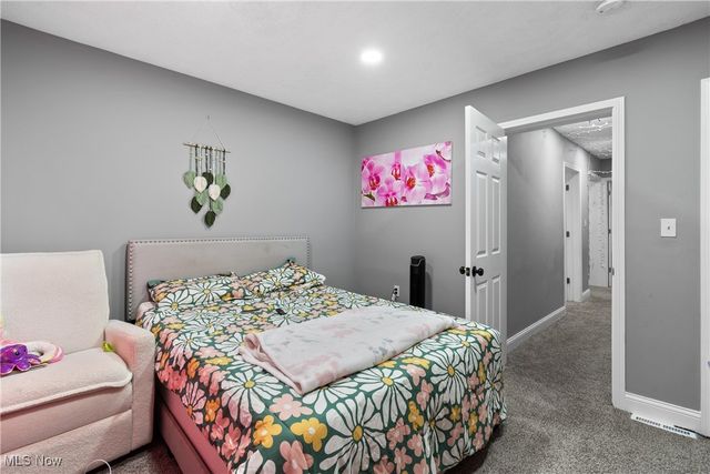 4131 E 74th Street, Cleveland, OH 44105