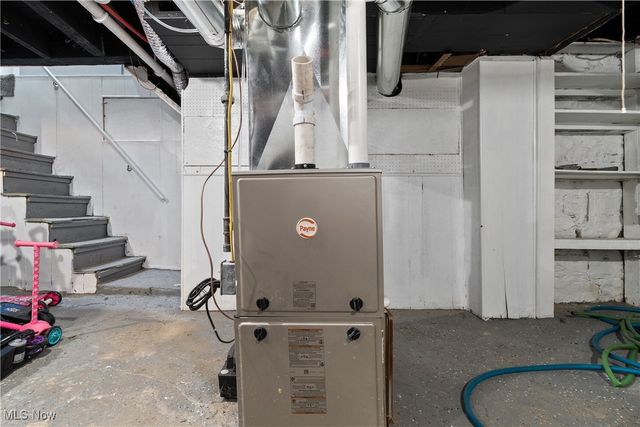 4131 E 74th Street, Cleveland, OH 44105