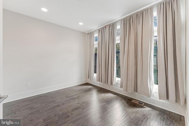 5125 WILLET BRIDGE RD, Bethesda, MD 20816