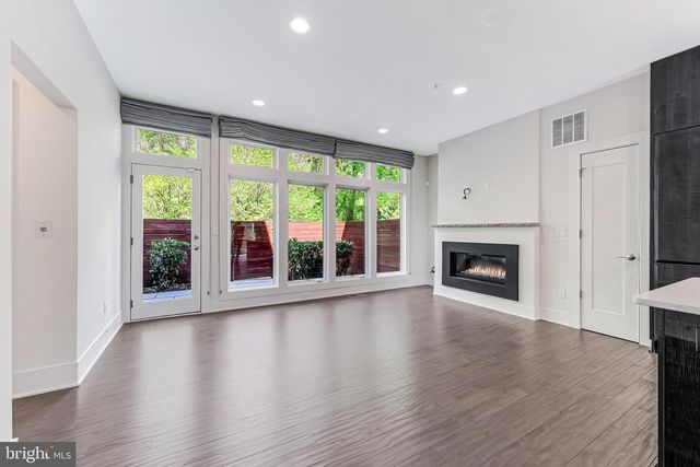 5125 WILLET BRIDGE RD, Bethesda, MD 20816