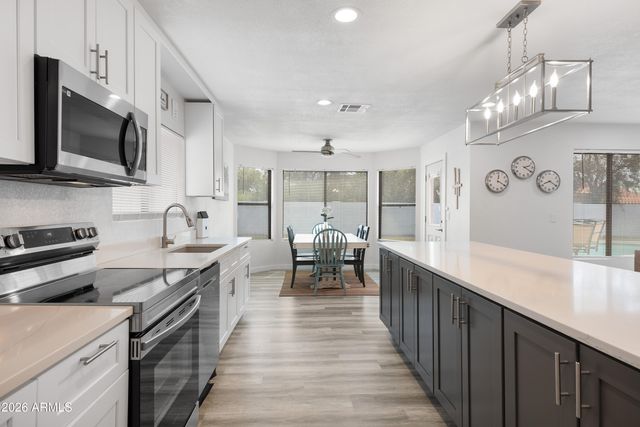 2067 W GILA Lane, Chandler, AZ 85224