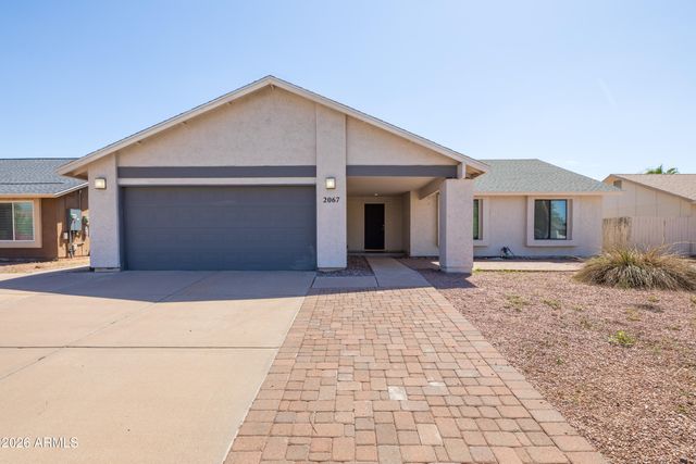 2067 W GILA Lane, Chandler, AZ 85224