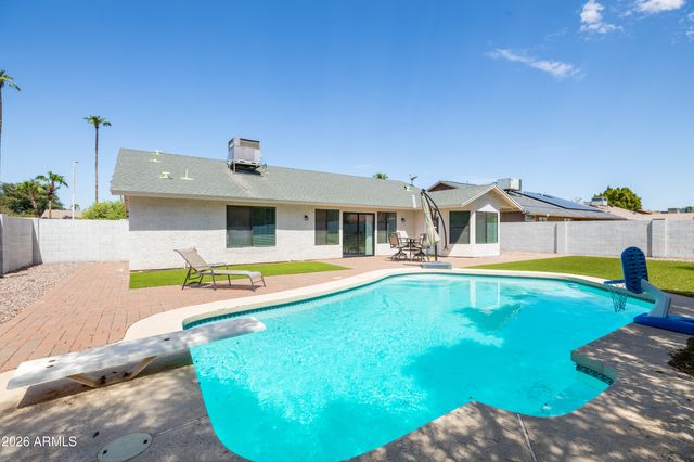 2067 W GILA Lane, Chandler, AZ 85224