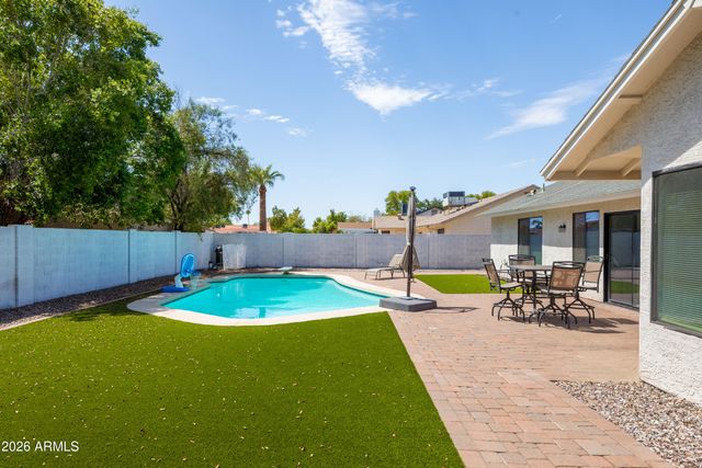 2067 W GILA Lane, Chandler, AZ 85224