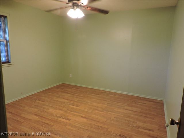 4721 Jenny Lind Road, Fort Smith, AR 72901