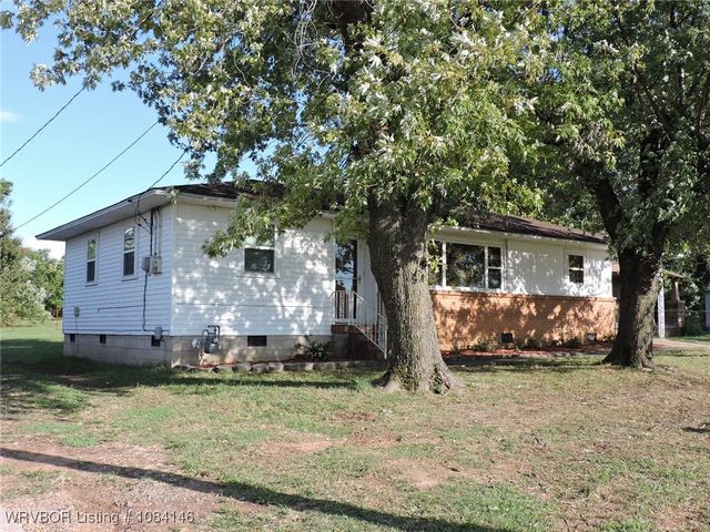 4721 Jenny Lind Road, Fort Smith, AR 72901