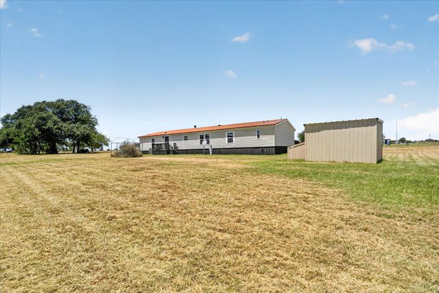 102 Sunshine Meadows Court, Weatherford, TX 76088