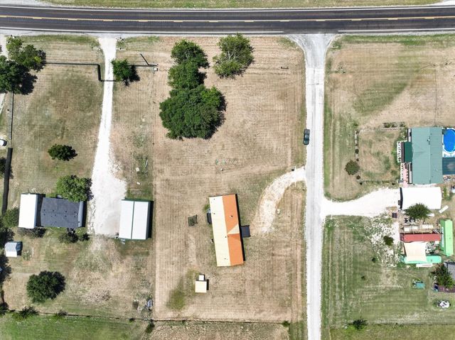 102 Sunshine Meadows Court, Weatherford, TX 76088