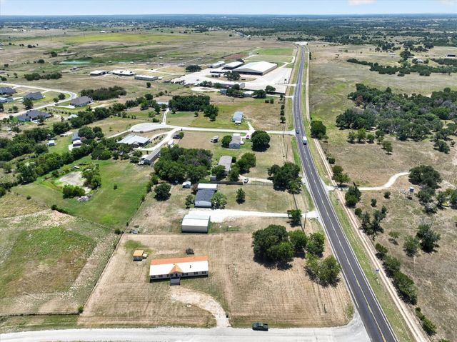 102 Sunshine Meadows Court, Weatherford, TX 76088