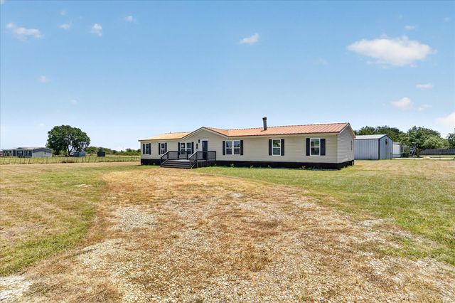 102 Sunshine Meadows Court, Weatherford, TX 76088