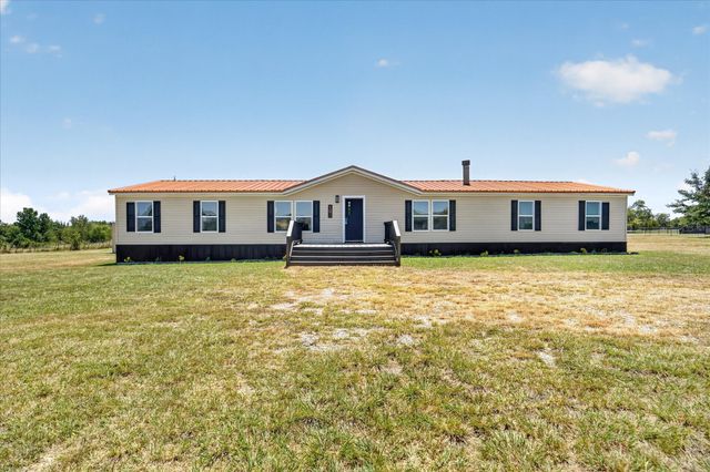 102 Sunshine Meadows Court, Weatherford, TX 76088