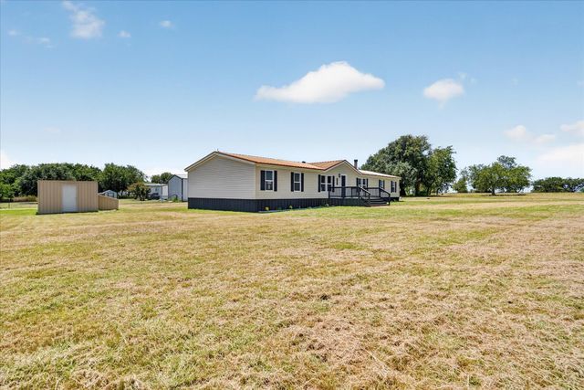 102 Sunshine Meadows Court, Weatherford, TX 76088