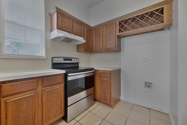 12411 Summer Hill Drive, Balch Springs, TX 75180
