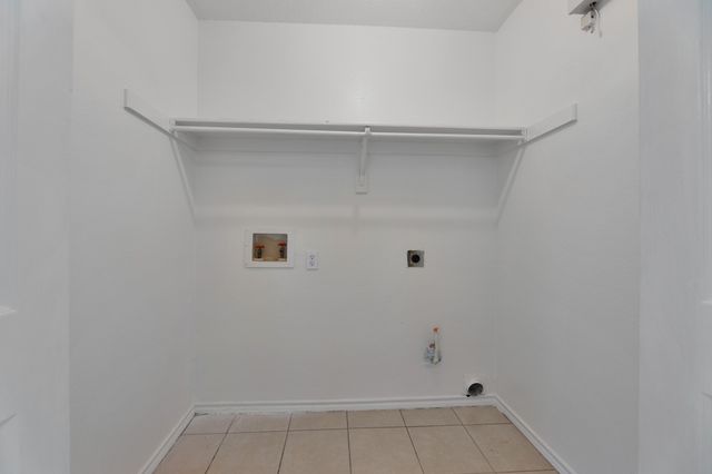 12411 Summer Hill Drive, Balch Springs, TX 75180