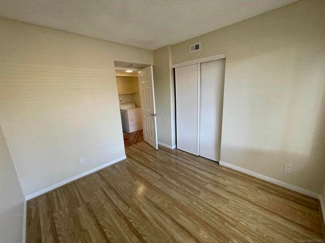 7055 Appian Dr B, San Diego, CA 92139