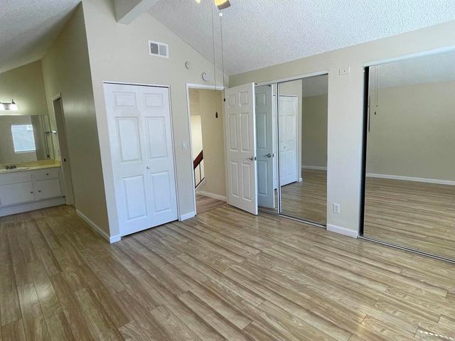 7055 Appian Dr B, San Diego, CA 92139