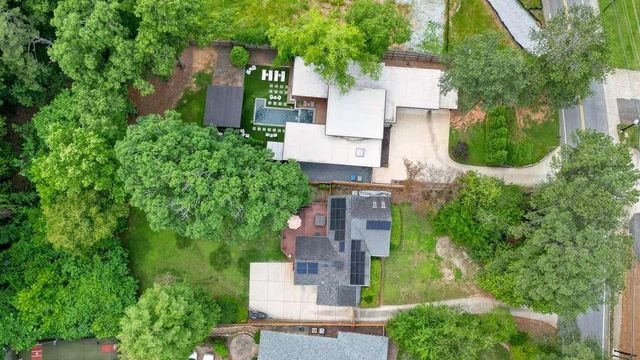 3734 Powers Ferry Road, Atlanta, GA 30342