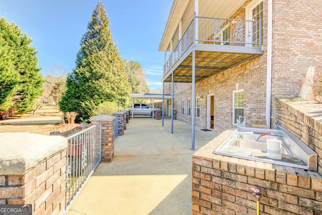 144 Bluff Circle, Wedowee, AL 36278