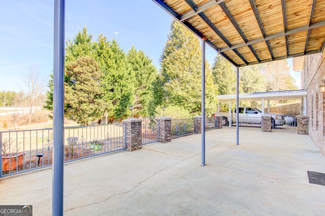 144 Bluff Circle, Wedowee, AL 36278