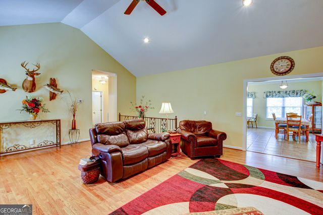 144 Bluff Circle, Wedowee, AL 36278