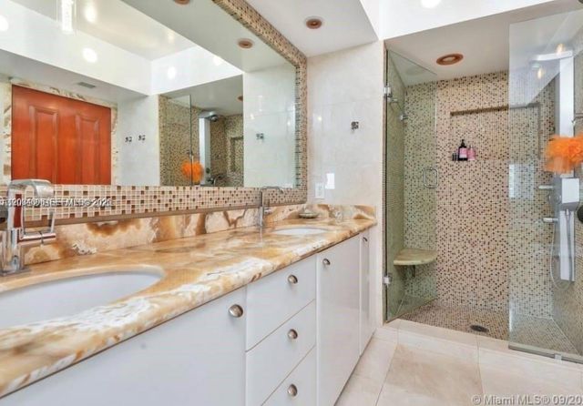 16500 Collins Ave 1551, Sunny Isles Beach, FL 33160