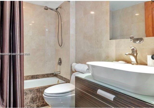 16500 Collins Ave 1551, Sunny Isles Beach, FL 33160