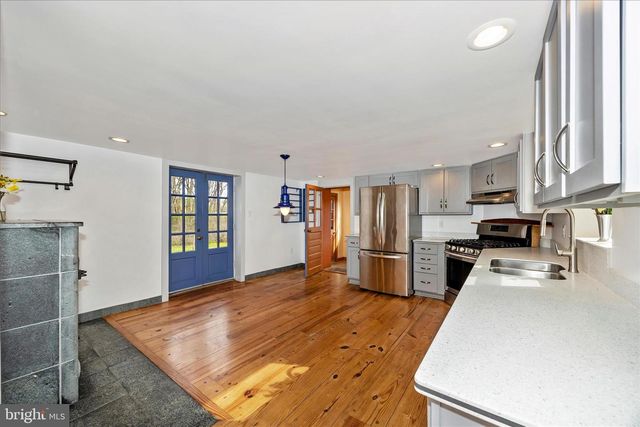 22315 NICHOLSON FARM RD, Dickerson, MD 20842