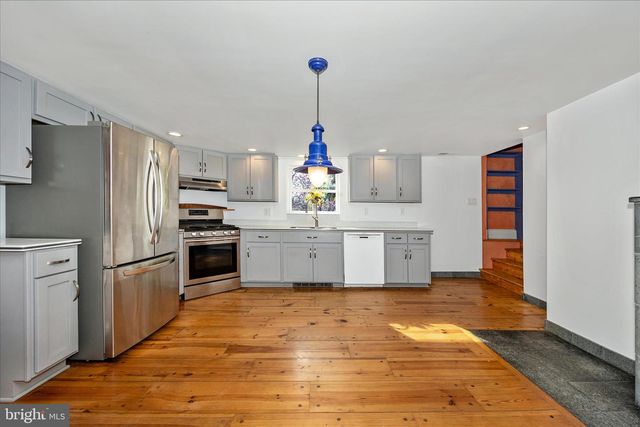 22315 NICHOLSON FARM RD, Dickerson, MD 20842