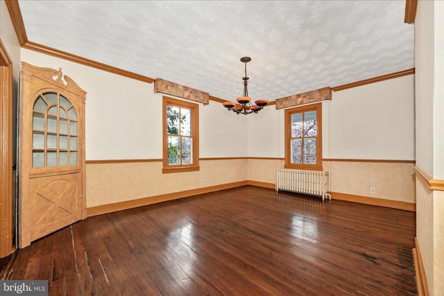 22315 NICHOLSON FARM RD, Dickerson, MD 20842