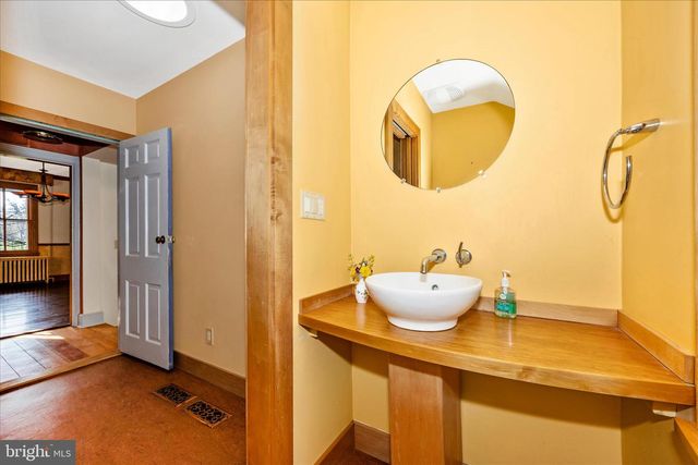 22315 NICHOLSON FARM RD, Dickerson, MD 20842