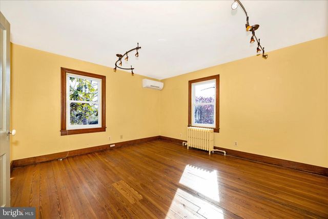 22315 NICHOLSON FARM RD, Dickerson, MD 20842