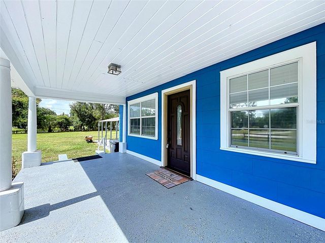 10820 S COUNTY ROAD 39 S, Lithia, FL 33547