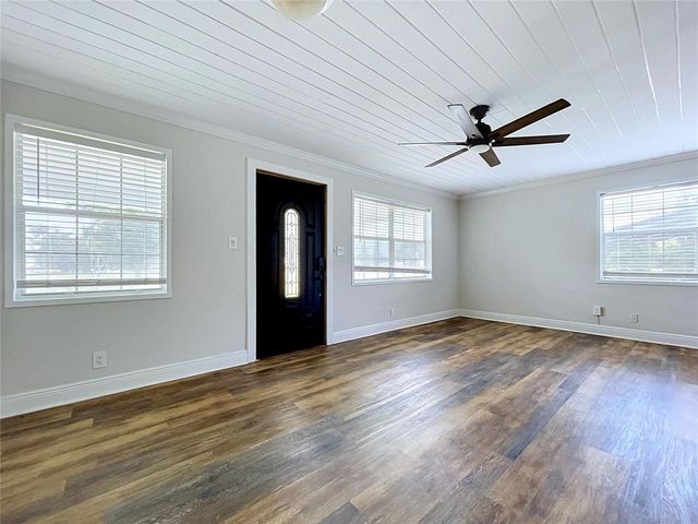 10820 S COUNTY ROAD 39 S, Lithia, FL 33547