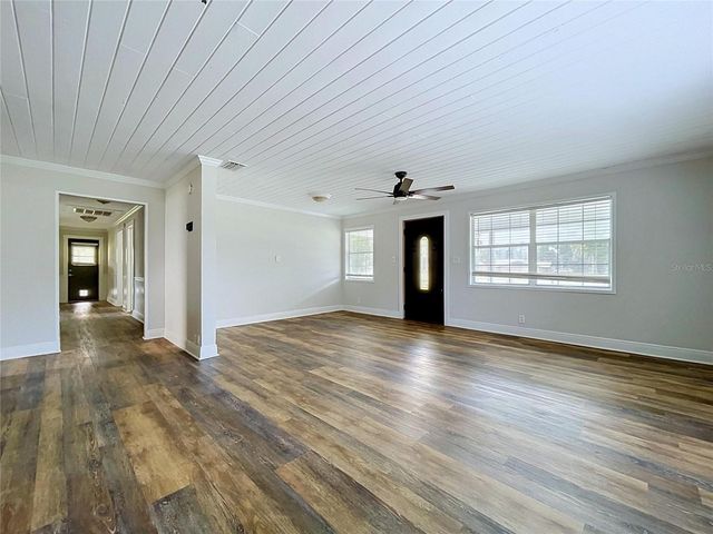 10820 S COUNTY ROAD 39 S, Lithia, FL 33547