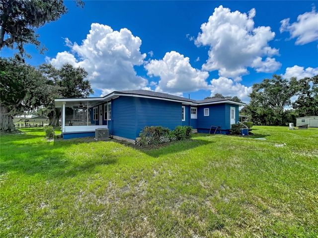 10820 S COUNTY ROAD 39 S, Lithia, FL 33547
