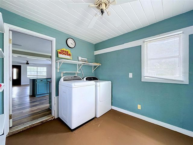 10820 S COUNTY ROAD 39 S, Lithia, FL 33547