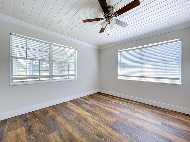 10820 S COUNTY ROAD 39 S, Lithia, FL 33547