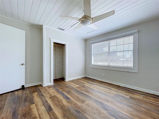 10820 S COUNTY ROAD 39 S, Lithia, FL 33547