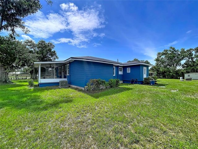 10820 S COUNTY ROAD 39 S, Lithia, FL 33547