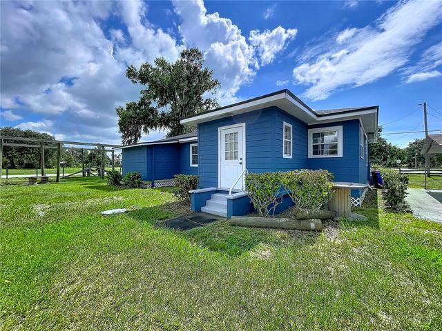10820 S COUNTY ROAD 39 S, Lithia, FL 33547