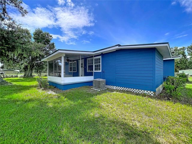10820 S COUNTY ROAD 39 S, Lithia, FL 33547